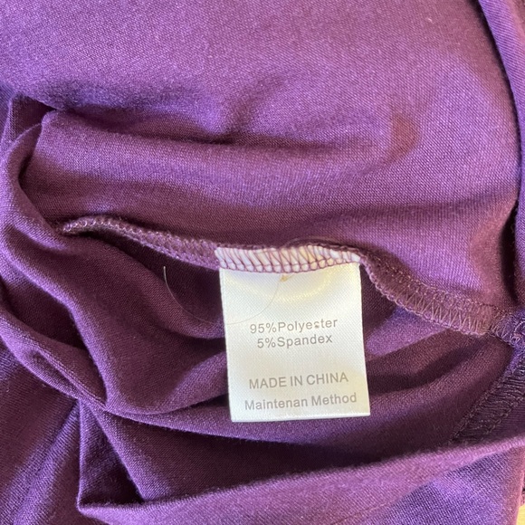 Sold…NWT Purple Sleeveless Summer Top - Picture 6 of 6